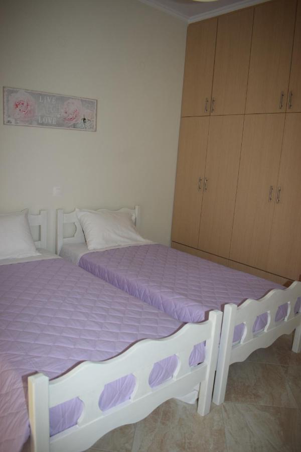 Mary'S Apartments Close To The Sea Agios Georgios  Esterno foto