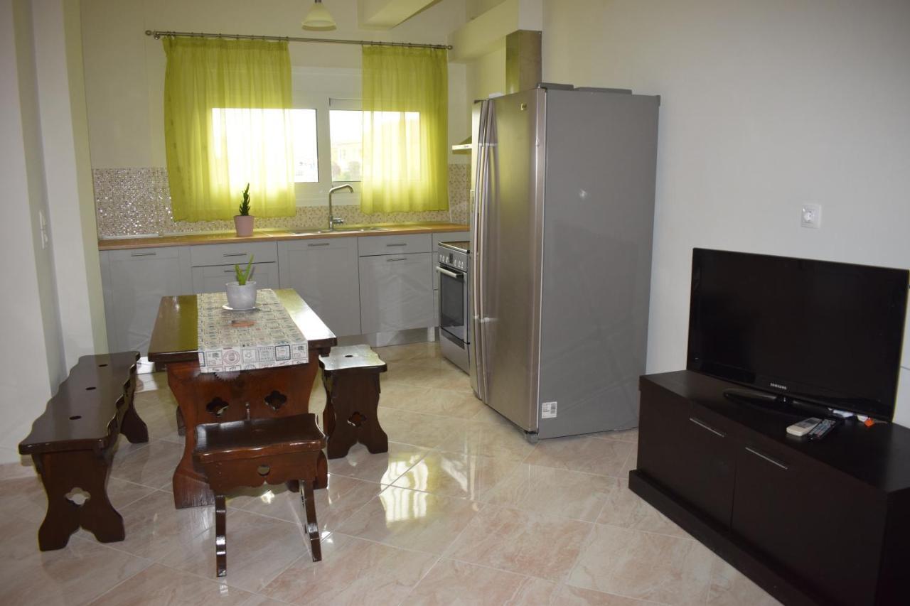 Mary'S Apartments Close To The Sea Agios Georgios  Esterno foto