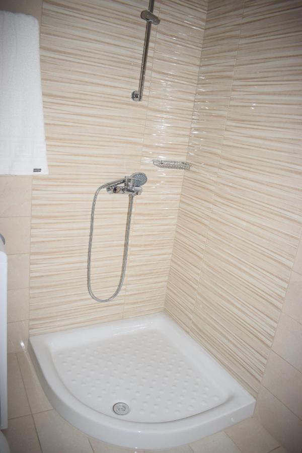 Mary'S Apartments Close To The Sea Agios Georgios  Esterno foto