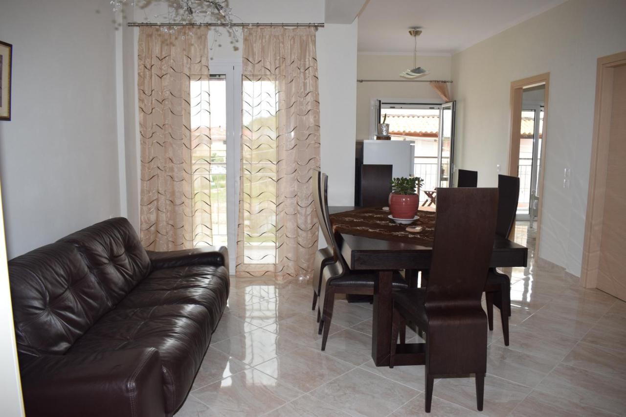 Mary'S Apartments Close To The Sea Agios Georgios  Esterno foto